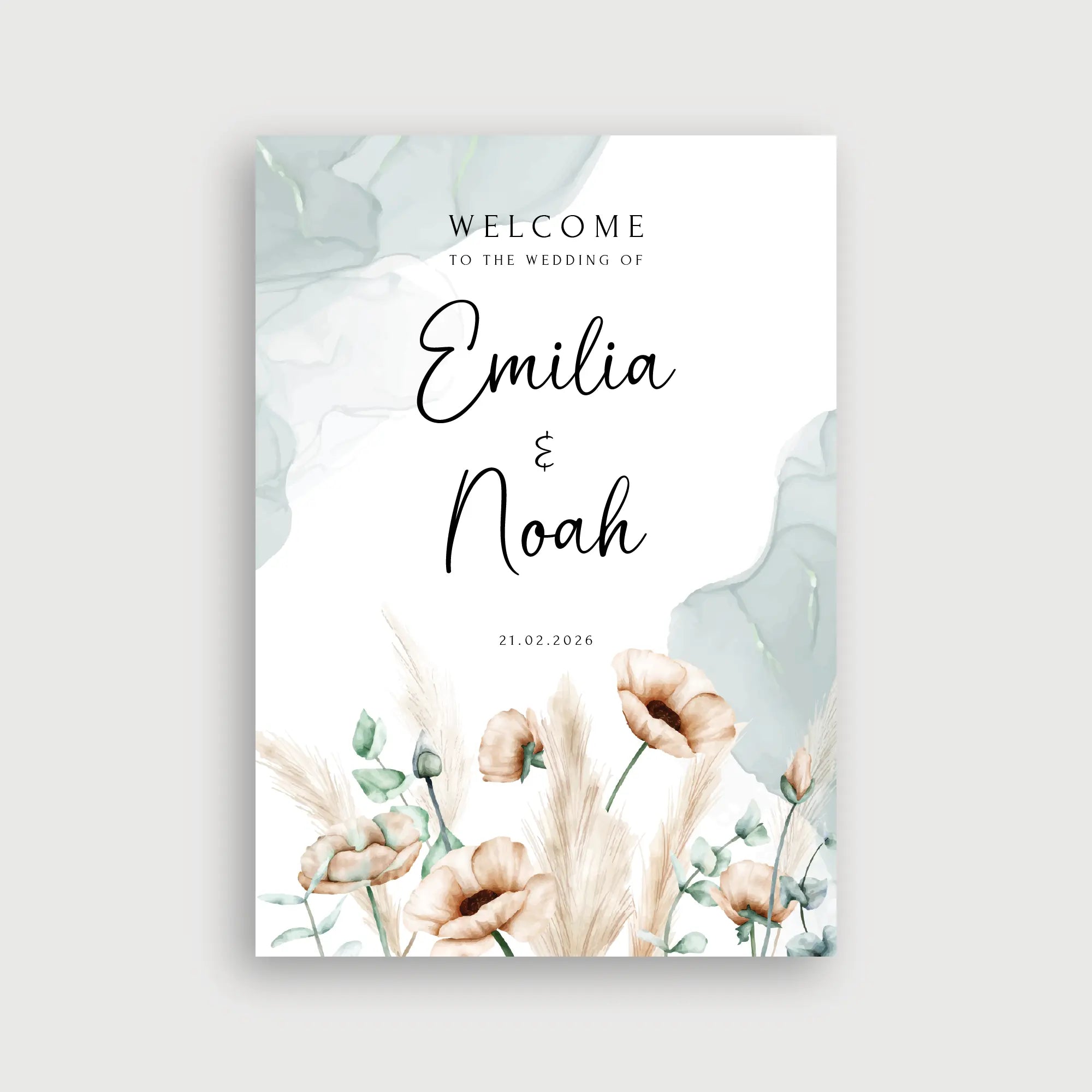 Willkommensschild Hochzeit Blütenklang – Boho-Design mit zarten Mohnblumen in Nude, Pampasgras und Sage-Green-Aquarell-Akzenten auf weißem Hintergrund