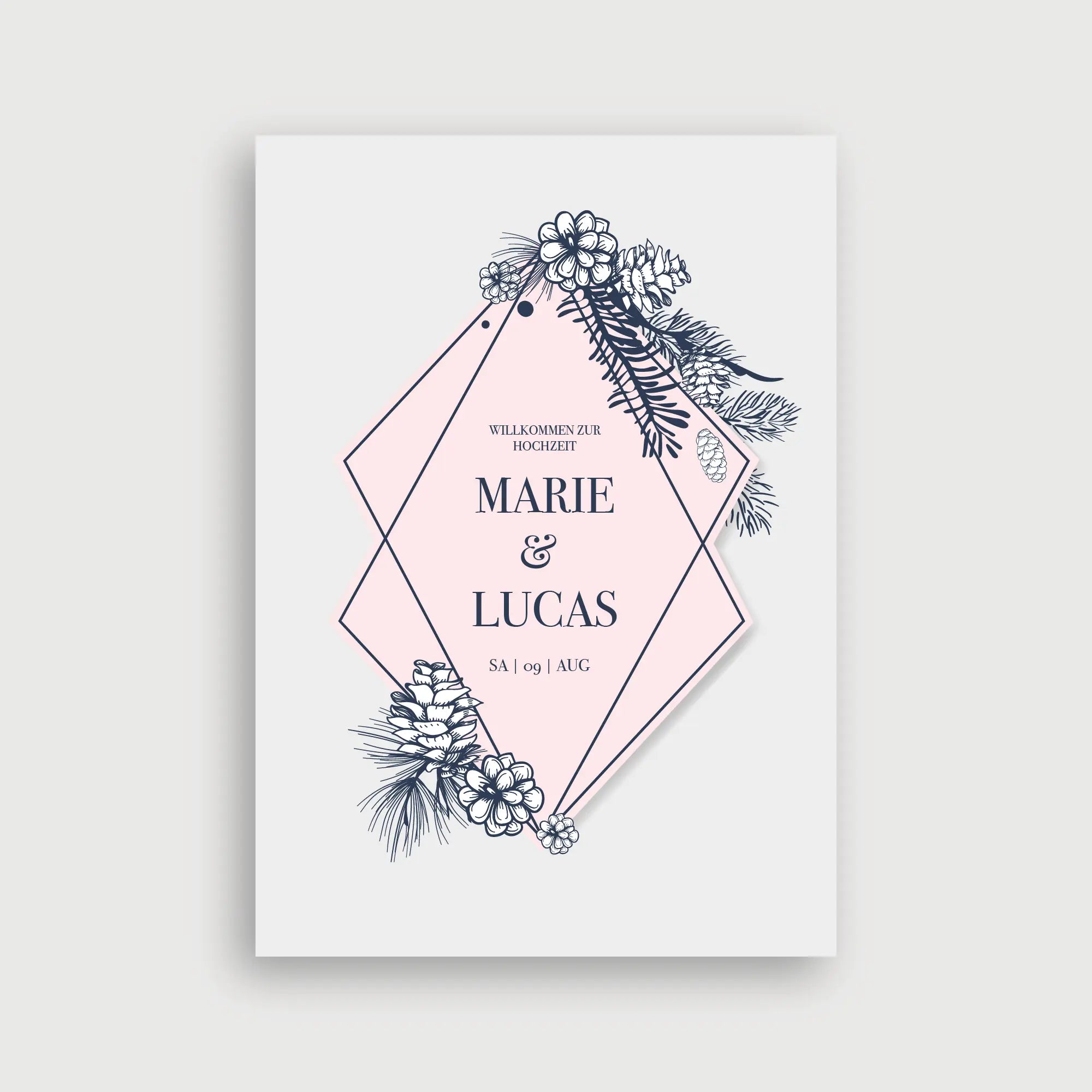 Willkommensschild Hochzeit Frühlingstraum – geometrisches Rautendesign in Rosa mit botanischer Line-Art aus Tannenzapfen und Blüten in Navy auf hellgrauem Hintergrund