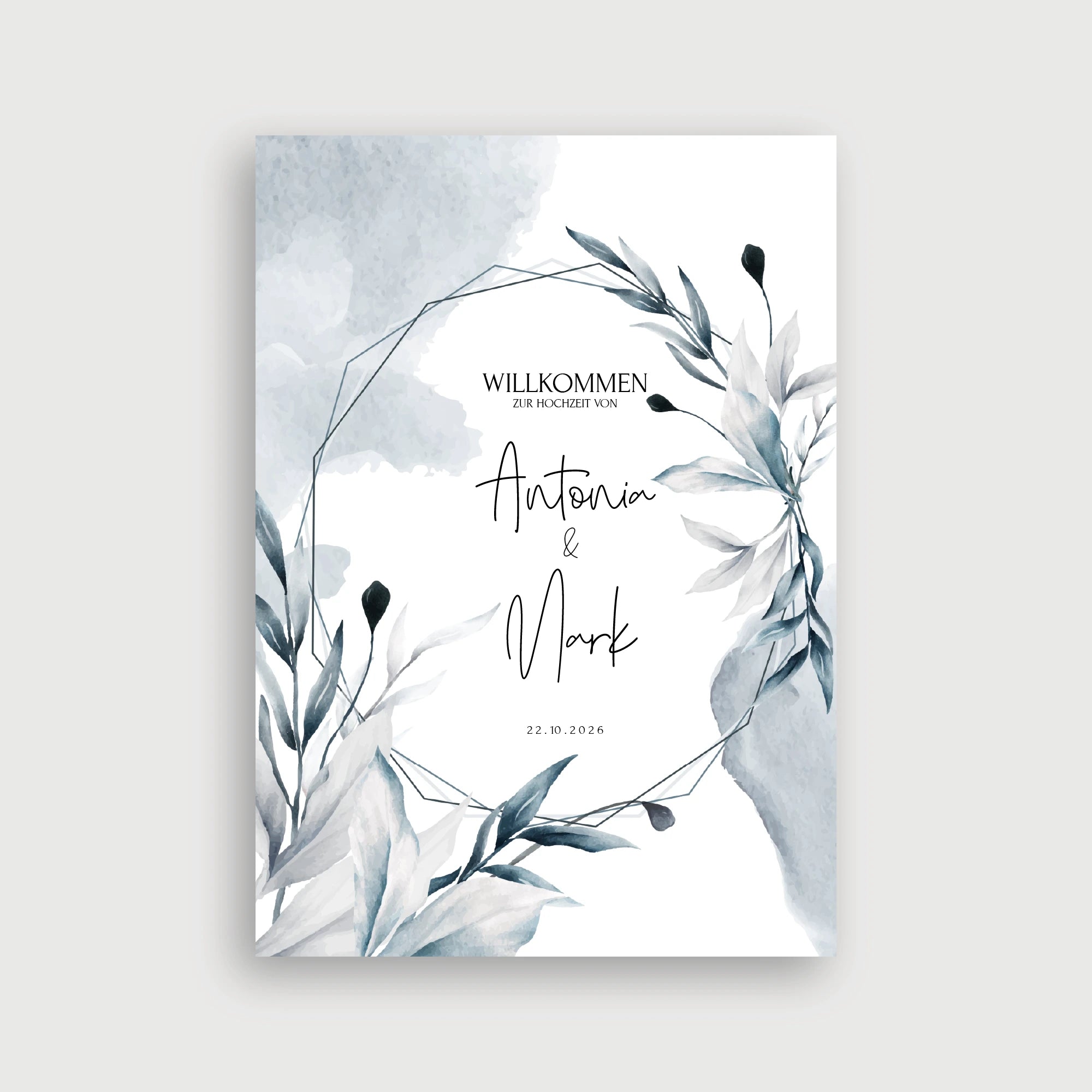 Willkommensschild Hochzeit Grauschleier – modernes Design mit geometrischem Rahmen umrankt von Aquarell-Blättern in Blaugrau und Teal auf weißem Hintergrund