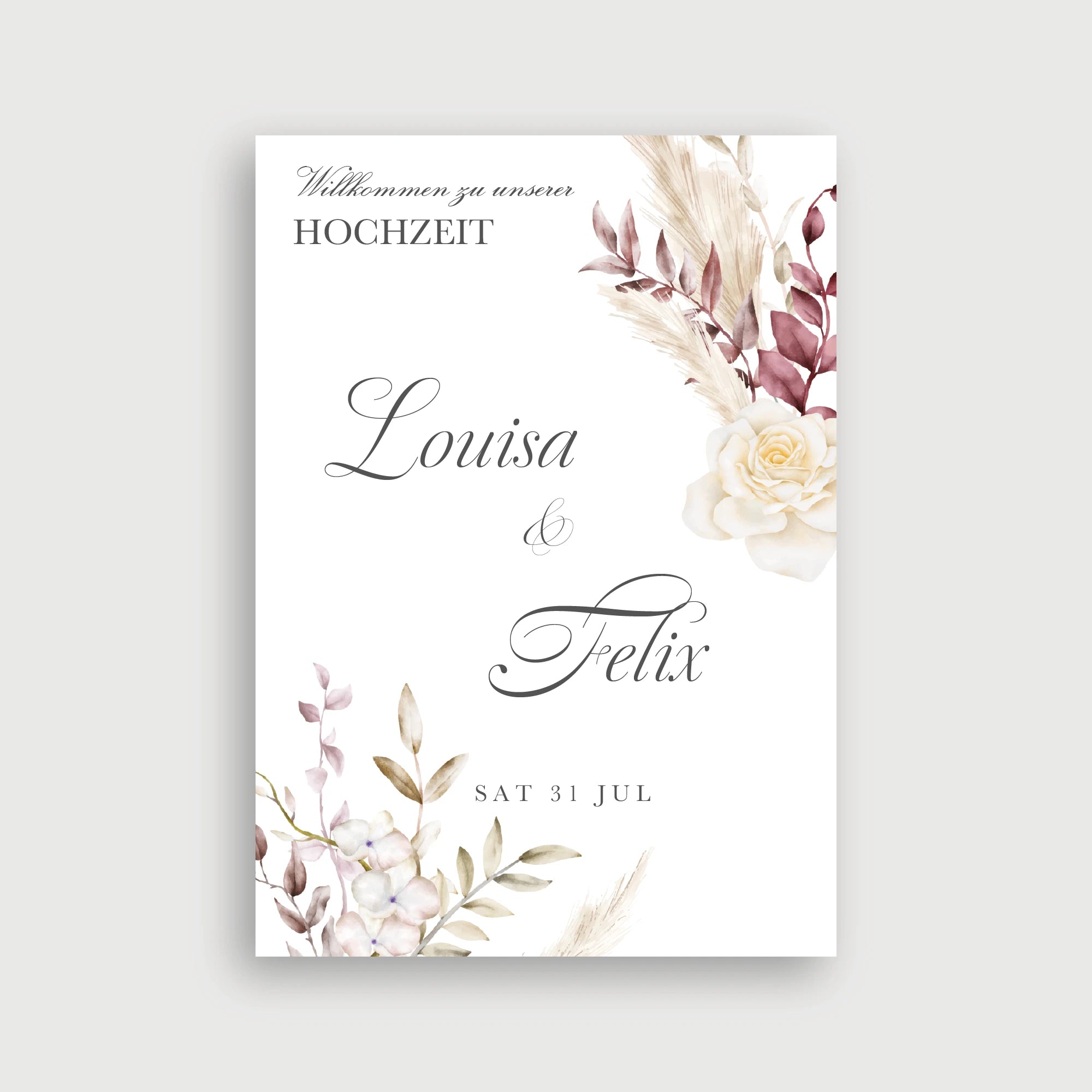 Willkommensschild Hochzeit Rosentau – luftiges Boho-Design mit cremefarbener Rose, Pampasgras und Burgundy-Blättern diagonal auf weißem Hintergrund angeordnet